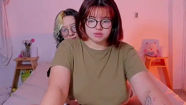 Snapshot of Gaby_Danna chatting on 03/08/25, 01:39 Gaby Danna online show from 03/08/25, 01:39