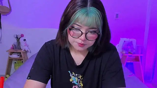 Snapshot of Gaby_Danna chatting on 03/19/25, 12:12 Gaby Danna online show from 03/19/25, 12:12