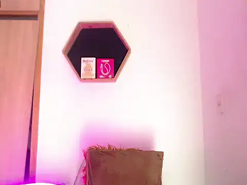 Gorrion   online show from 10/29/25, 11:03