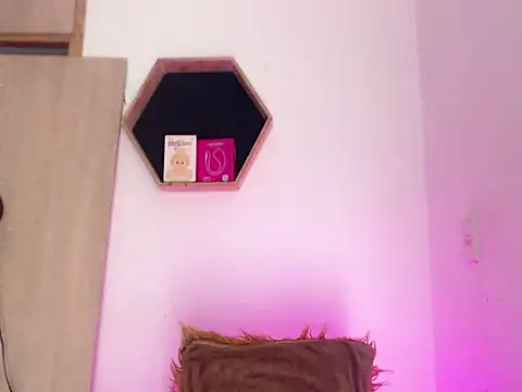 Gorrion   online show from 11/05/25, 11:41