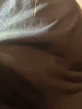 Miguel16i online show from 03/03/25, 07:35