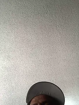 Miguel16i online show from 12/23/24, 08:57