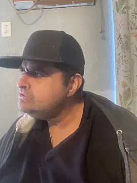 Miguel16i online show from 01/23/25, 05:21