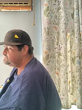 Miguel16i online show from 03/08/25, 08:03