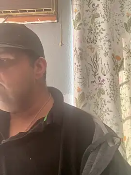 Miguel16i online show from 01/24/25, 07:07