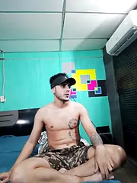 xxxxhotxoxo online show from 12/17/25, 05:23