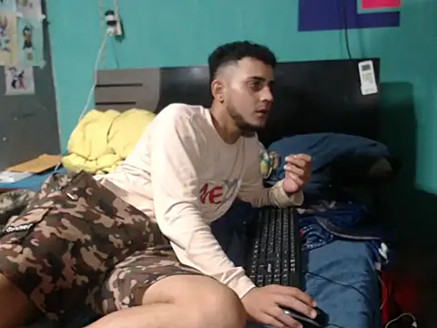 xxxxhotxoxo online show from 10/22/25, 10:52