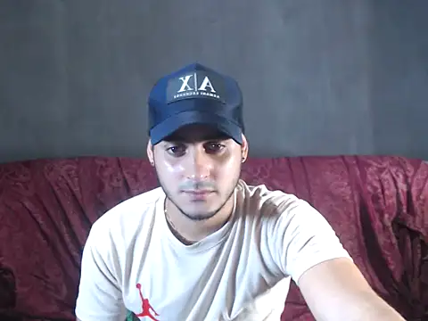 xxxxhotxoxo online show from 04/21/26, 06:42