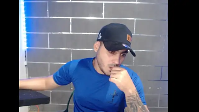 xxxxhotxoxo online show from 06/03/26, 02:45