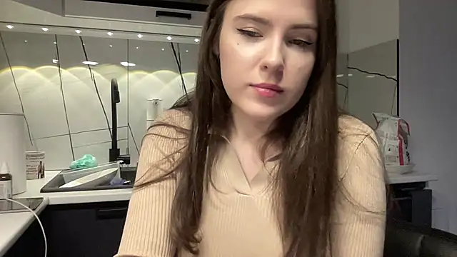 Haley Gars online show from 12/04/25, 07:02