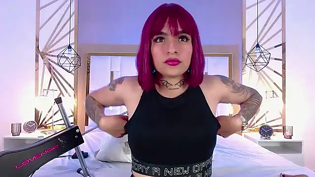 valeriee millerr  online show from 01/24/25, 05:21