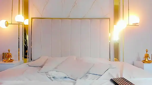 valeriee millerr  online show from 01/17/25, 06:33