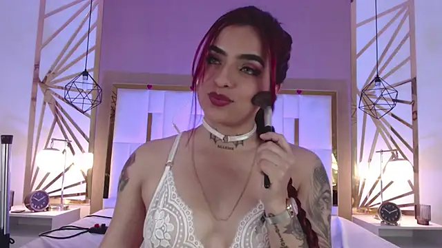 valeriee millerr  online show from 02/18/25, 12:26