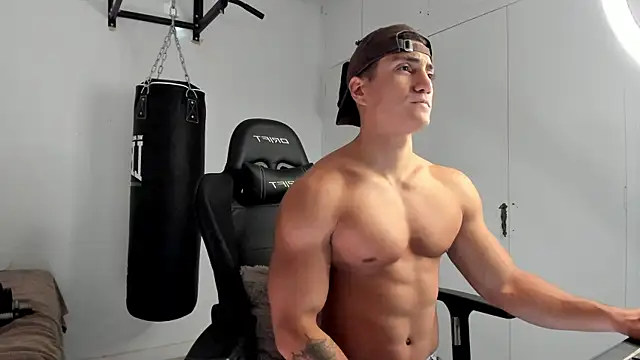 dan01  online show from 11/03/25, 02:20