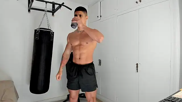 dan01  online show from 12/05/25, 02:15