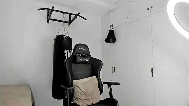 dan01  online show from 11/27/25, 01:00