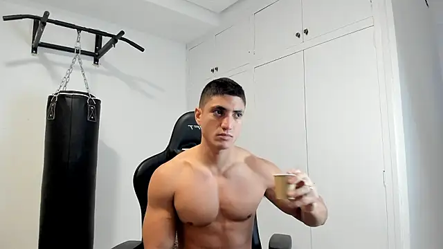 dan01  online show from 03/12/26, 07:56