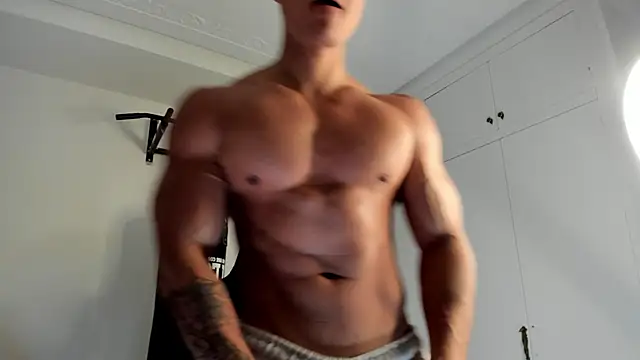 dan01  online show from 12/02/25, 02:08