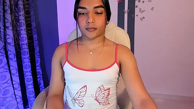 CandyLatinHott online show from 12/02/25, 01:28