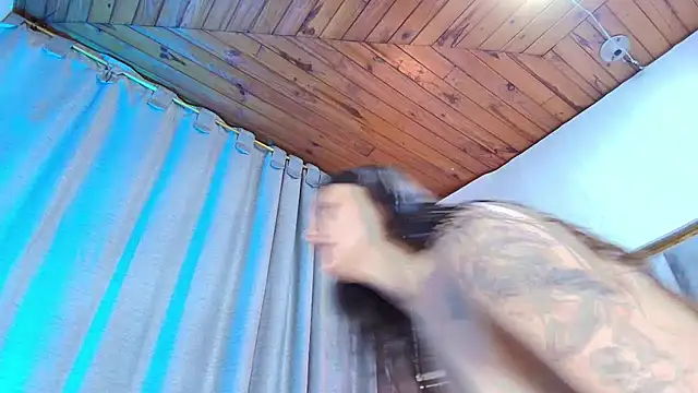 Eda Bonne online show from 04/15/26, 11:16