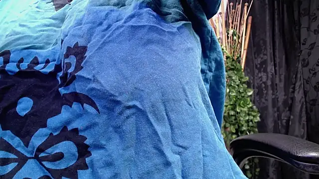 kalpanaaishaa online show from 12/17/25, 10:09