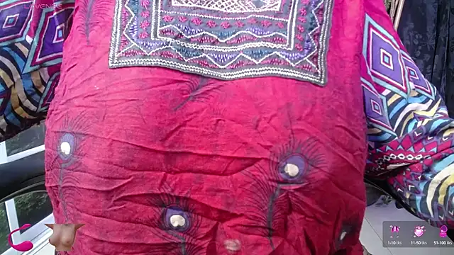 Snapshot of kalpanaaishaa chatting on 09/13/25, 10:04 kalpanaaishaa online show from 09/13/25, 10:04