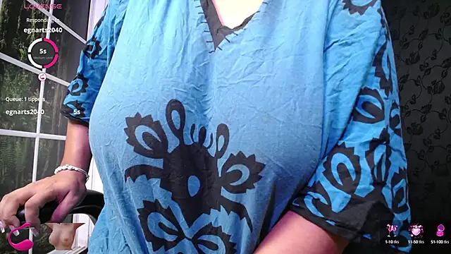 Snapshot of kalpanaaishaa chatting on 09/24/25, 10:11 kalpanaaishaa online show from 09/24/25, 10:11