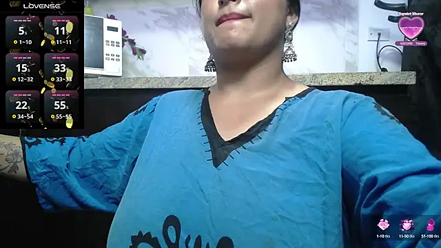 Snapshot of kalpanaaishaa chatting on 03/05/25, 04:46 kalpanaaishaa online show from 03/05/25, 04:46