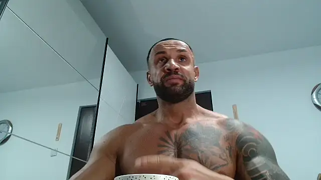 Magnificmuscles89 online show from 02/08/26, 11:52