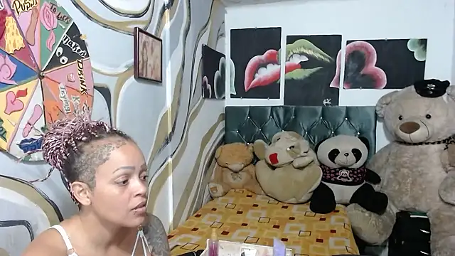 manzanahot9 online show from 01/06/26, 06:56