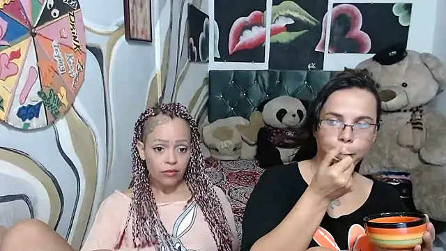 manzanahot9 online show from 04/08/26, 10:33