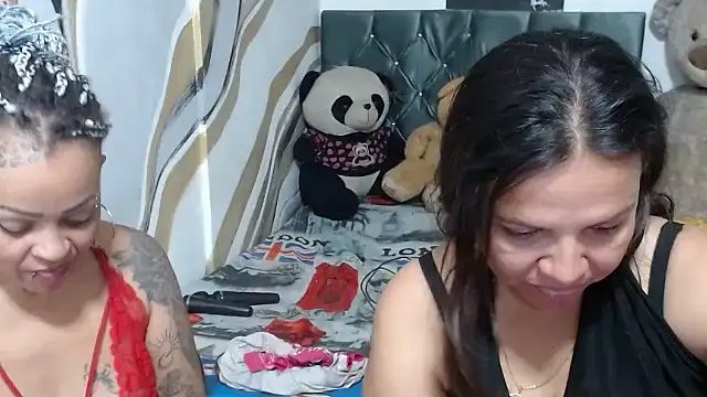 Snapshot of manzanahot9 chatting on 09/25/25, 08:26 manzanahot9 online show from 09/25/25, 08:26