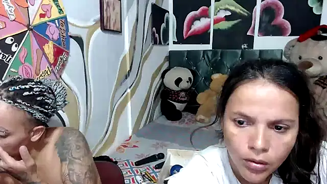 Snapshot of manzanahot9 chatting on 10/07/25, 07:59 manzanahot9 online show from 10/07/25, 07:59