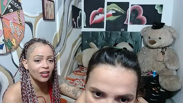 manzanahot9 online show from 02/17/26, 08:39