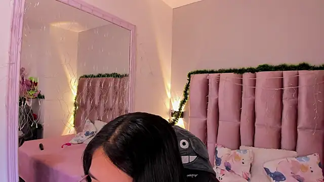 NikyBrookss online show from 12/14/25, 12:33