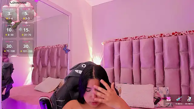 NikyBrookss online show from 10/13/25, 01:02