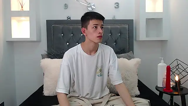 MaikCarver online show from 01/20/25, 05:26