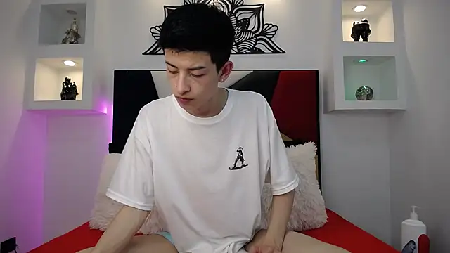 MaikCarver online show from 02/04/25, 09:07