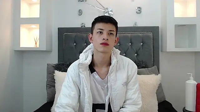 MaikCarver online show from 01/15/25, 04:15