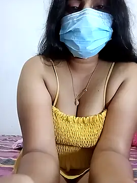 SLZAARA online show from 11/14/25, 03:43