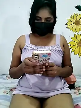 SLZAARA online show from 03/18/25, 03:12