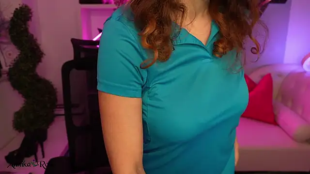 AnnikaRose online show from 02/13/26, 06:46