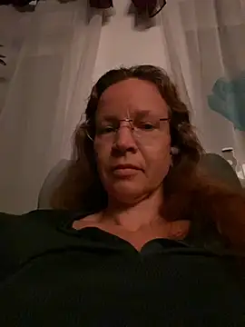 AnnikaRose online show from 10/06/25, 05:52