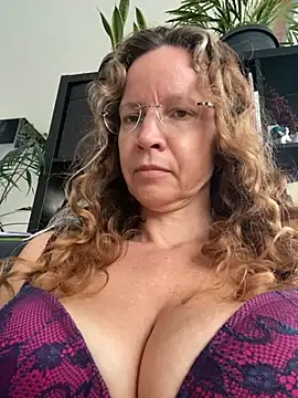 AnnikaRose online show from 09/22/25, 06:08