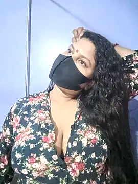 Snapshot of Baby_Sexy_10 chatting on 10/29/25, 12:04 Baby Sexy 10 online show from 10/29/25, 12:04