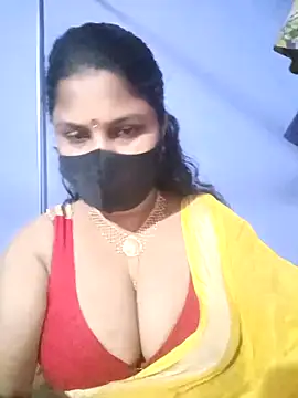 Snapshot of Baby_Sexy_10 chatting on 10/28/25, 08:24 Baby Sexy 10 online show from 10/28/25, 08:24