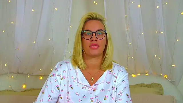 MariaNeumann online show from 02/23/26, 06:30