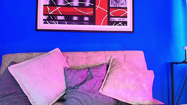 liccy hall online show from 11/29/25, 11:43