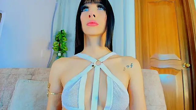 liccy hall online show from 02/01/26, 11:41