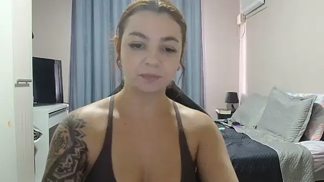 HotRuiva online show from 01/30/25, 06:00